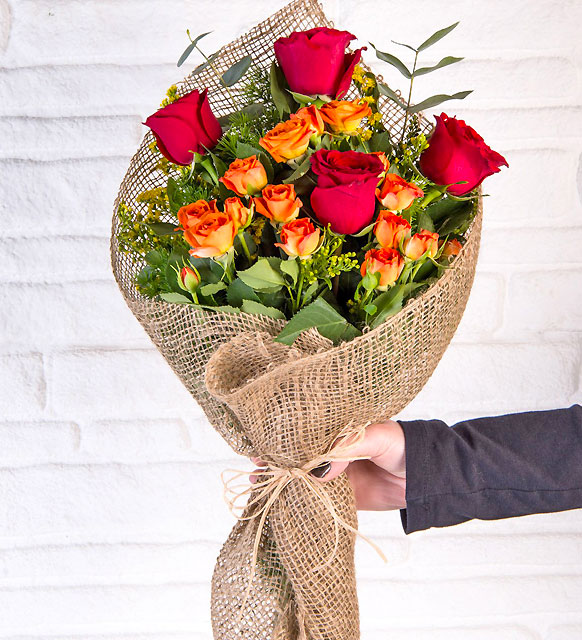 turuncu_cardak_gul_3_kirmizigul_buket_12032024_1.jpg